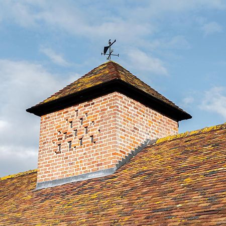 Pigeon House - Unique Barn With Private Garden, Hot Tub And Wood Burner Villa Shrewsbury Eksteriør bilde