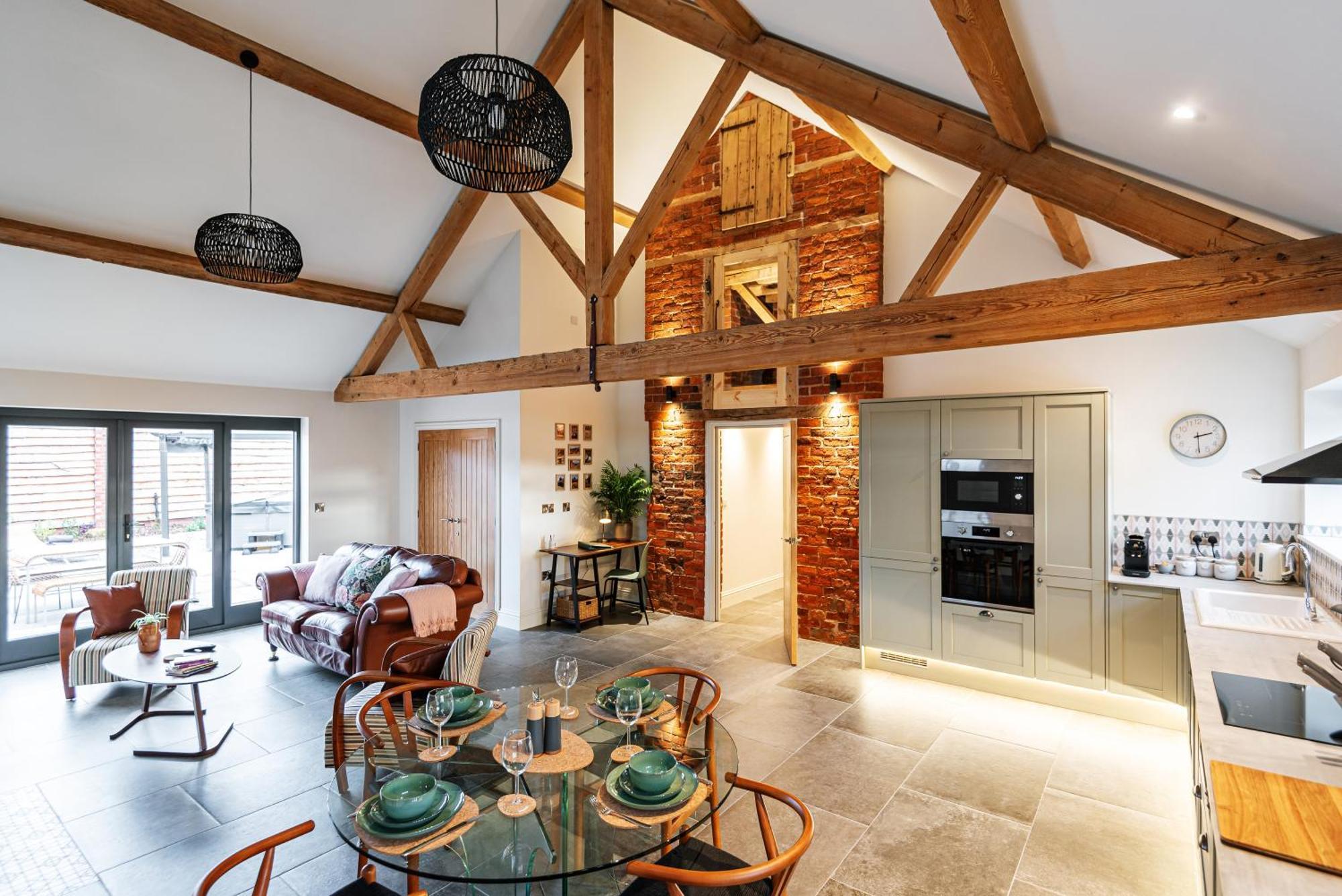 Pigeon House - Unique Barn With Private Garden, Hot Tub And Wood Burner Villa Shrewsbury Eksteriør bilde