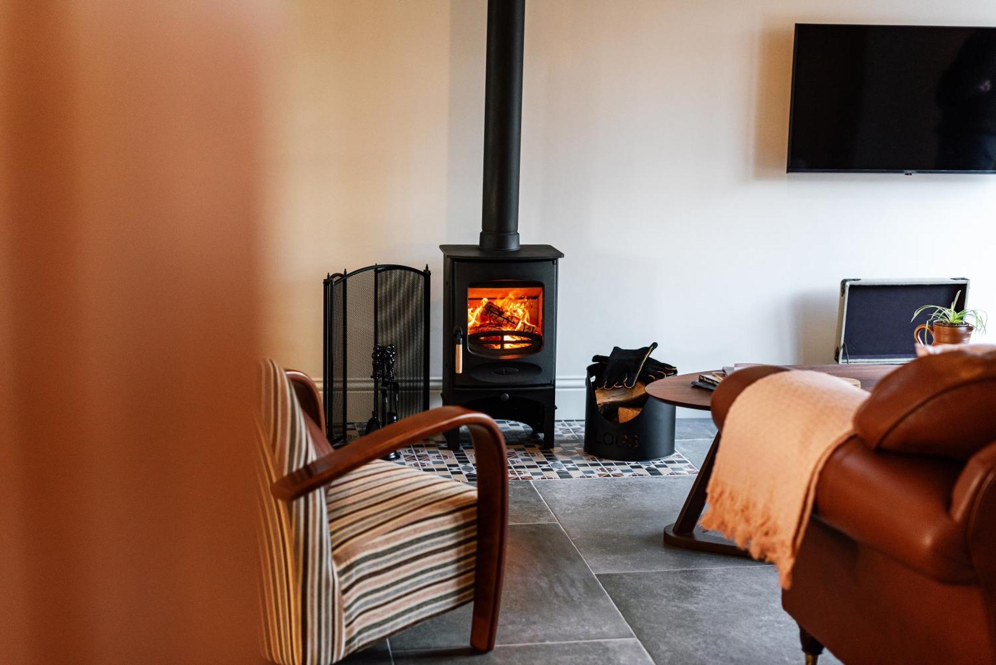 Pigeon House - Unique Barn With Private Garden, Hot Tub And Wood Burner Villa Shrewsbury Eksteriør bilde