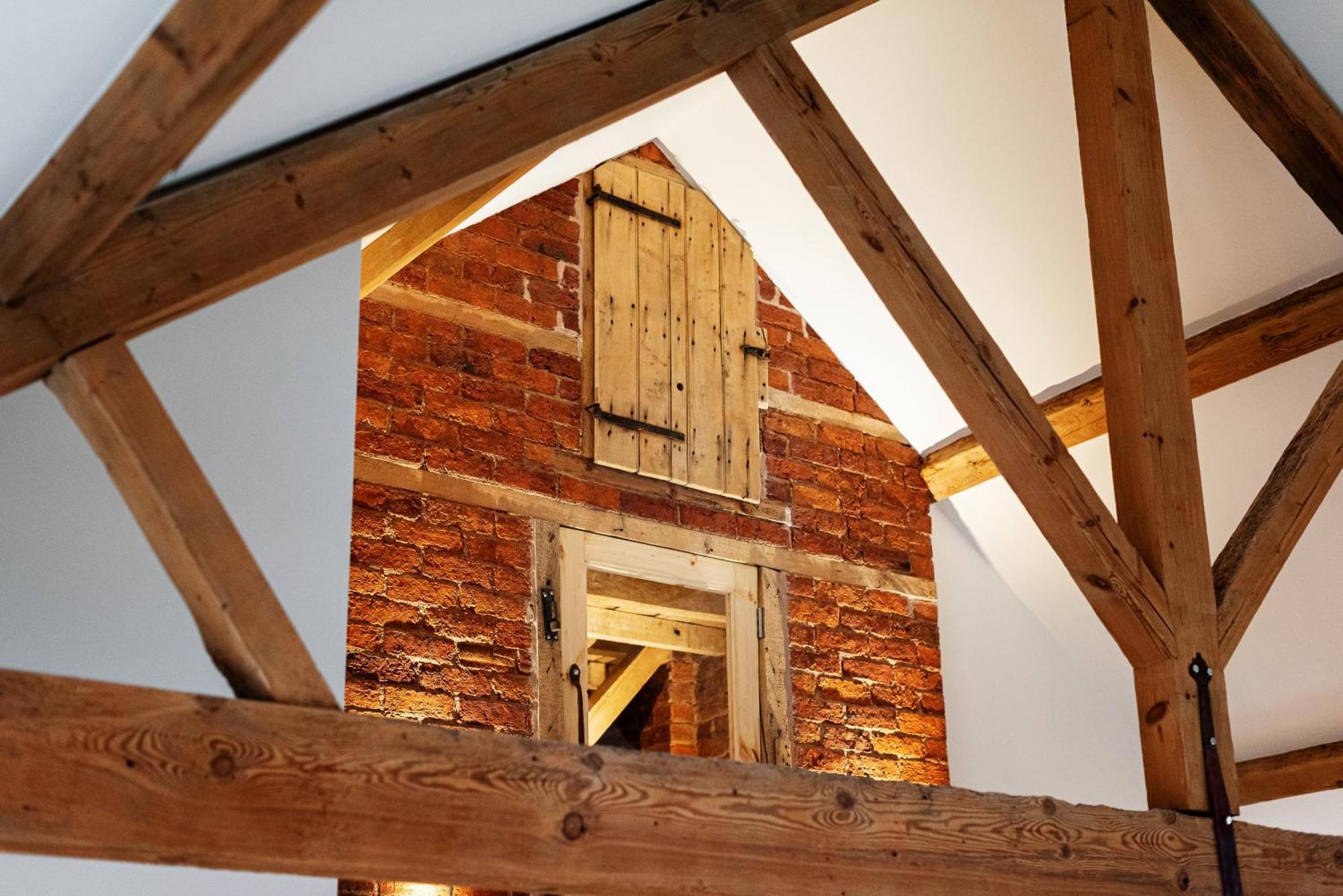 Pigeon House - Unique Barn With Private Garden, Hot Tub And Wood Burner Villa Shrewsbury Eksteriør bilde